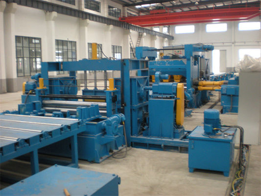 Rolled Steel Continuous High Speed ​​​​Flying Cut To Length Line Dengan Edge Trimming