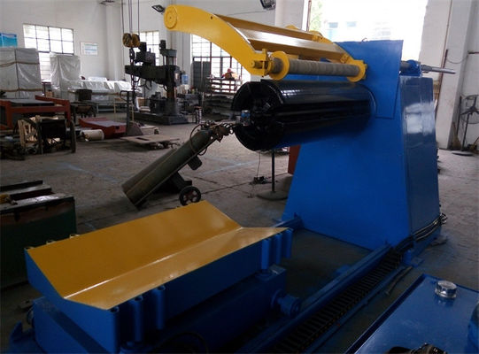 Mesin Slitting Line Presisi Ringkas Untuk Pengukur Cahaya 0,3-1,2 X 1250