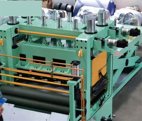 Mesin Potong Panjang Logam Aluminium Rotary Shear Fly Cut To Length Line Machine 3 X 1800