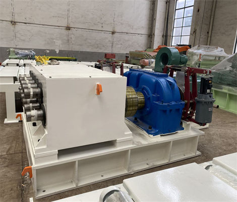 Heavy Gauge Steel Coil Straightener Flying Shear Dipotong Memanjang Garis 3-10 X 1600
