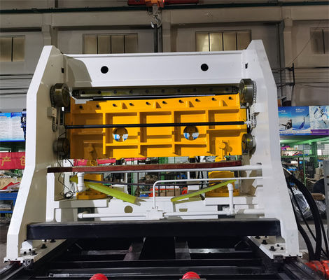 Rolled Steel Continuous High Speed ​​​​Flying Cut To Length Line Dengan Edge Trimming