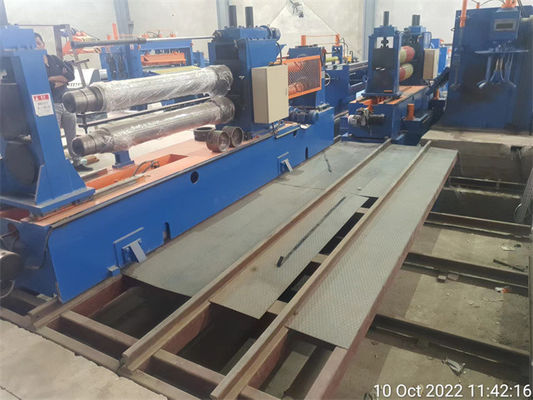 Double Slitter Heads Coil to Coil Steel Slitting Recoiling Line Untuk CR Carbon Steel Sheet
