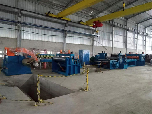 ERW Pipe Low Cabon Black Steel Coil Slitting Line Machine 0,4-4 X 1600